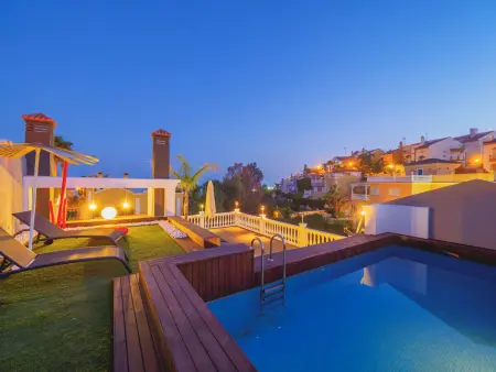 Villa à Malaga avec jardin spacieux et piscine privée - Photo 2