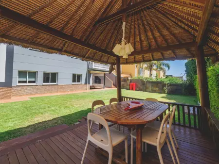 Villa à Malaga avec jardin spacieux et piscine privée - Photo 18