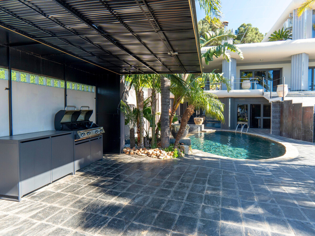 Villa 850m² 12 pers, piscines chauffées & salle de sport - Photo 9