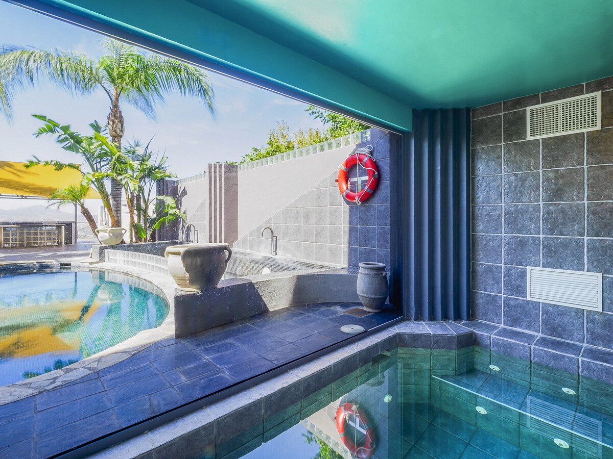 Villa 850m² 12 pers, piscines chauffées & salle de sport - Photo 12