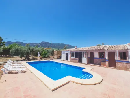 Location gite à Alhaurín el Grande, Maison de campagne avec piscine privée et Wi-Fi à Alhaurín el Grande