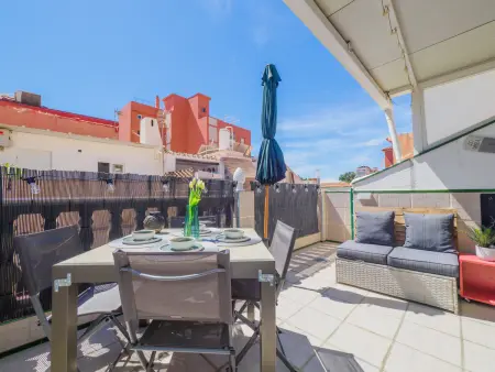 Maison typique à El Palo, Malaga, à 30m de la plage avec terrasse et climatisation - Photo 3