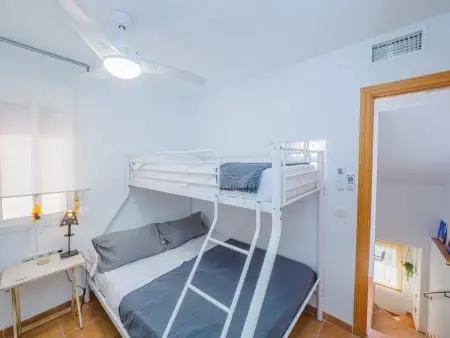Maison typique à El Palo, Malaga, à 30m de la plage avec terrasse et climatisation - Photo 18