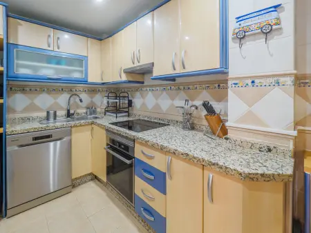 Maison typique à El Palo, Malaga, à 30m de la plage avec terrasse et climatisation - Photo 23