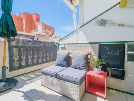 Maison typique à El Palo, Malaga, à 30m de la plage avec terrasse et climatisation - Photo 28