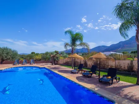 Villa familiale à Alhaurín el Grande avec piscine privée jusqu'à 6 personnes - Photo 8