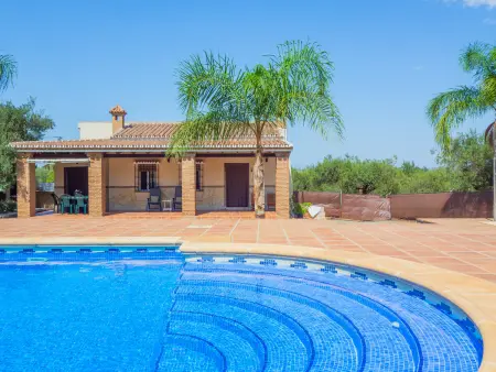 Villa familiale à Alhaurín el Grande avec piscine privée jusqu'à 6 personnes - Photo 9