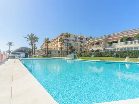 Appartement première ligne de plage à Mijas Costa, terrasse 60 m² : photo 2
