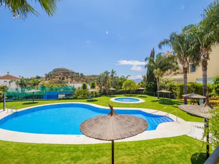 Luxueuse maison à Malaga avec piscine et WiFi, proche du Château Gibralfaro - Photo 1