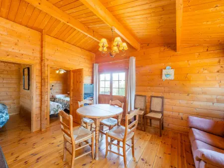 Deux Chalets en Bois Paisibles pour Familles avec Piscine - Photo 18