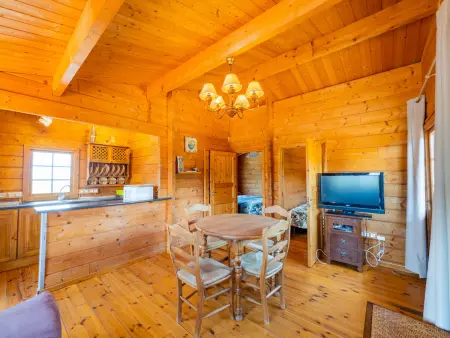 Deux Chalets en Bois Paisibles pour Familles avec Piscine - Photo 19