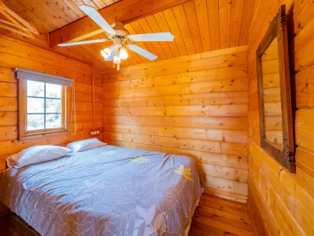 Deux Chalets en Bois Paisibles pour Familles avec Piscine - Photo 30