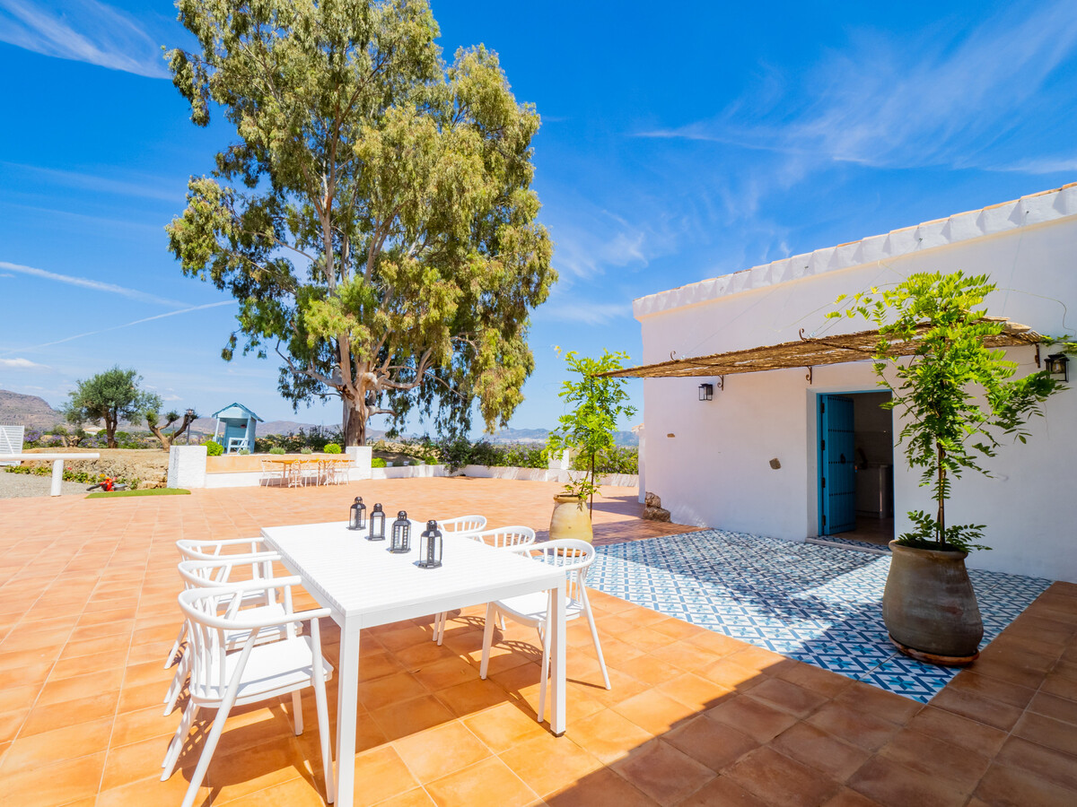 Gîte 8 pers. à Cártama : piscine, aire de jeux et vues montagne - Photo 2