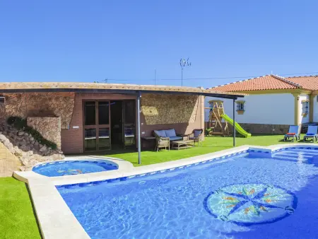 Gîte 8 pers. avec piscine 6x9m à Alhaurín de la Torre : photo 3