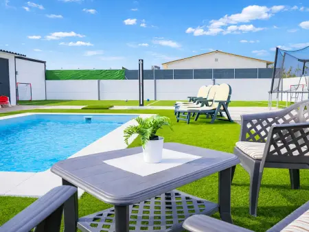 Gîte 6 pers. avec piscine privée et terrain de foot à Fuengirola : photo 11