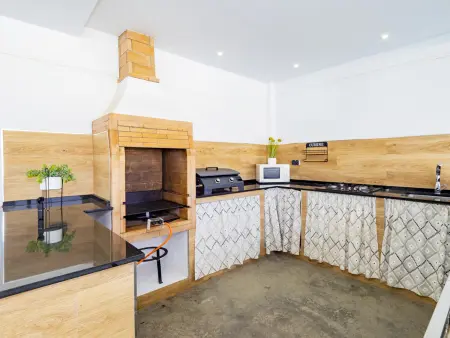Gîte 6 pers. avec piscine privée et terrain de foot à Fuengirola : photo 16