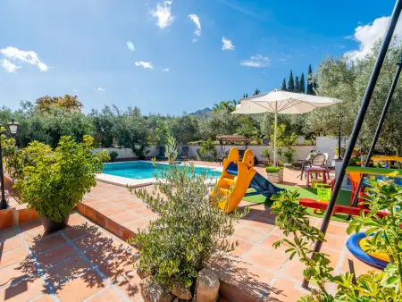 Gîte rural avec piscine privée près de Lauro Golf - Photo 2
