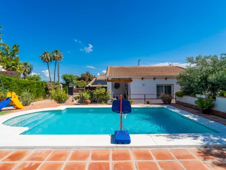Gîte rural avec piscine privée près de Lauro Golf - Photo 4