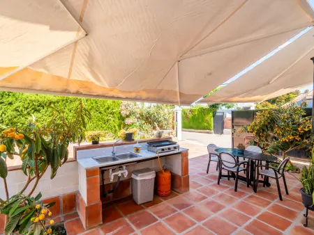 Gîte rural avec piscine privée près de Lauro Golf - Photo 25