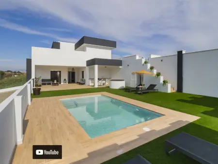 Gîte 6 pers. piscine privée et vue montagne : photo 2