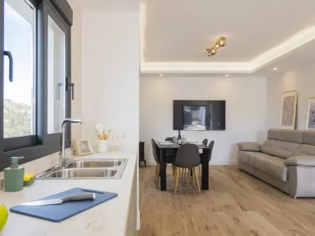 Gîte 6 pers. piscine privée et vue montagne : photo 11