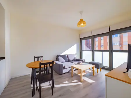 Appartement moderne à Malaga avec piscine et confort urbain - Photo 4