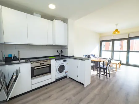 Appartement moderne à Malaga avec piscine et confort urbain - Photo 10