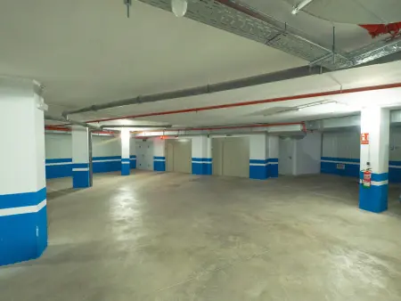 Appartement moderne à Malaga avec piscine et confort urbain - Photo 28