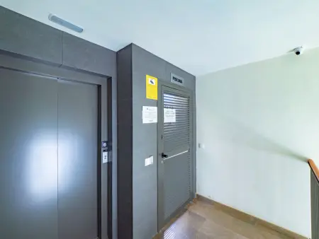 Appartement moderne à Malaga avec piscine et confort urbain - Photo 29