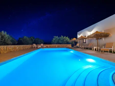 Gîte rural à Alhaurín avec piscine privée, idéal pour 8 personnes - Photo 4