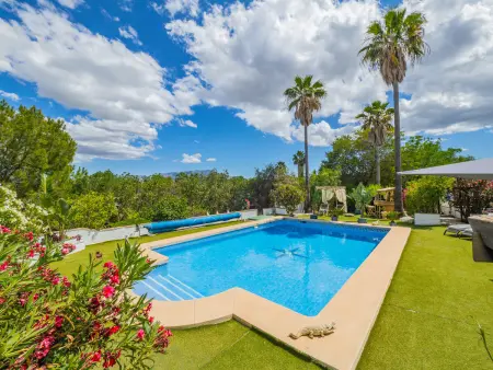 Location gite à Coín, Maison de campagne à Coín avec piscine privée et nature