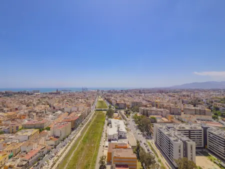 Appartement élégant à Malaga avec vue superbe - Photo 8