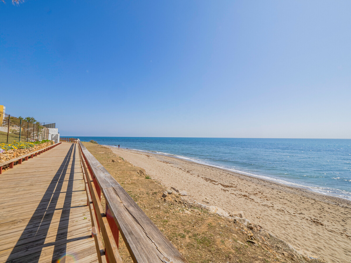 Appartement 5 pers. première ligne de plage à Mijas Costa - Photo 11