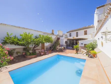 Location maison à Casabermeja, Grande Maison à Casabermeja avec Piscine Privée et WiFi