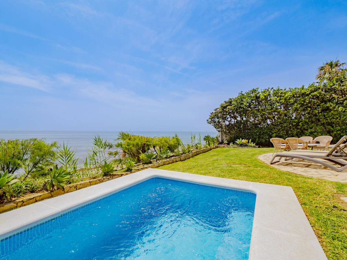 Villa bord de mer Mijas Costa avec accès plage et piscine - Photo 2