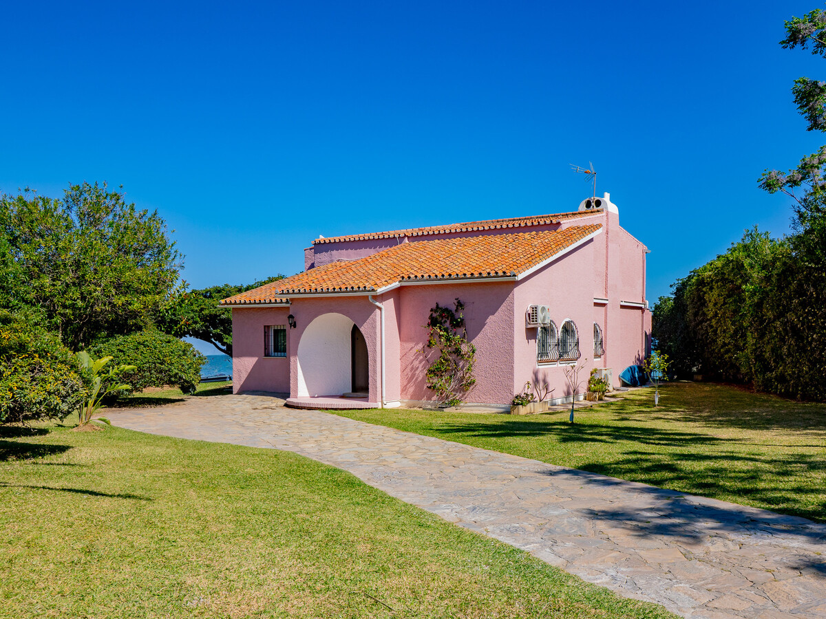 Villa bord de mer Mijas Costa avec accès plage et piscine - Photo 13