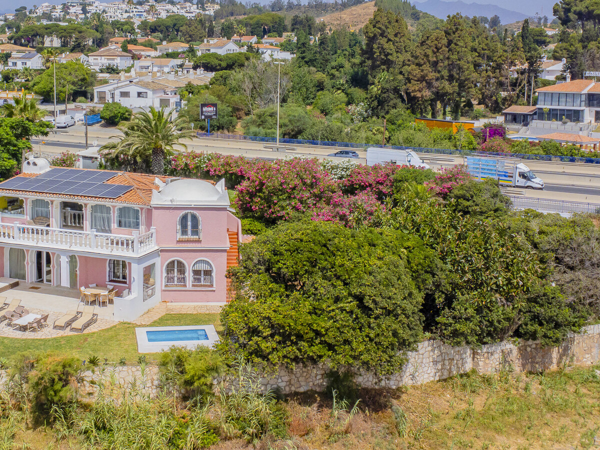 Villa bord de mer Mijas Costa avec accès plage et piscine - Photo 16