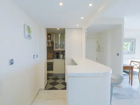 Appartement 2 chambres à Marbella, piscine et parking inclus : photo 19