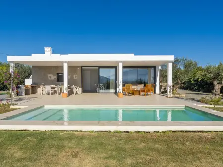 Gîte rural Alhaurín, piscine 4x8m, 8 personnes : photo 2