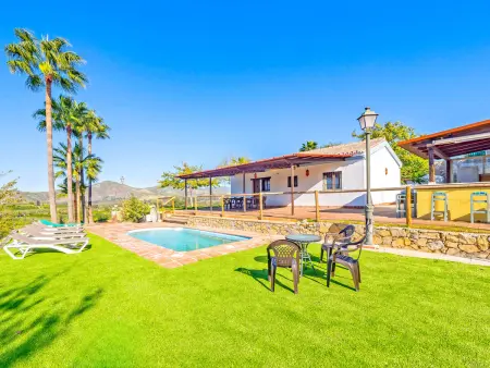 Location gite à Cártama, Charmante maison de campagne à Cártama avec piscine privée