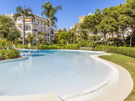 Appartement 2 chambres, terrasse et accès plage à Marbella : photo 9