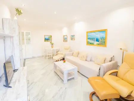 Appartement 2 chambres, terrasse et accès plage à Marbella : photo 22