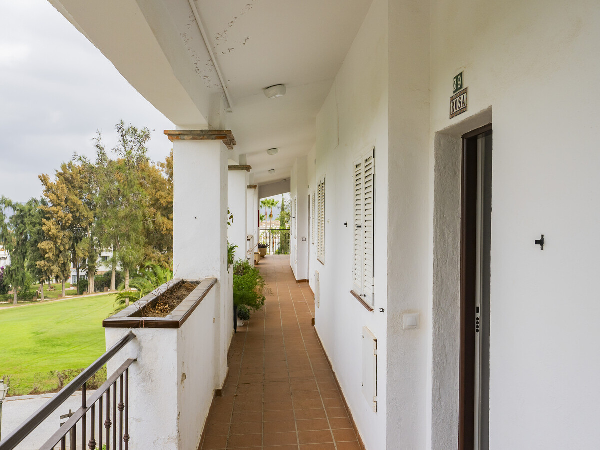 Appartement 3 pers. à Lauro Golf, accès golf et piscine - Photo 15