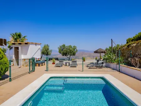 Gîte rural à Cártama, piscine 3x5m et vue vallée : photo 5