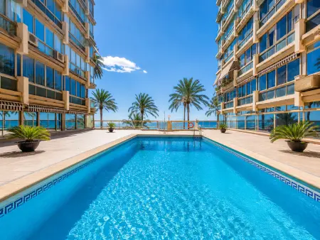 Location appartement à Marbella, Appartement spacieux à Marbella pour 8 personnes avec vue sur la mer