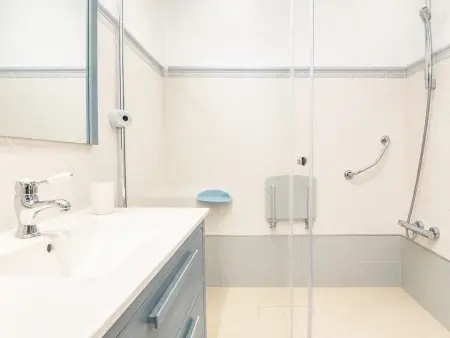 Appartement 8 pers. à 50m de la plage, 2 piscines : photo 26