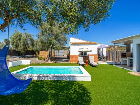 Location gite à Alhaurín el Grande, Maison rurale à Alhaurín el Grande avec piscine privée pour 4 personnes