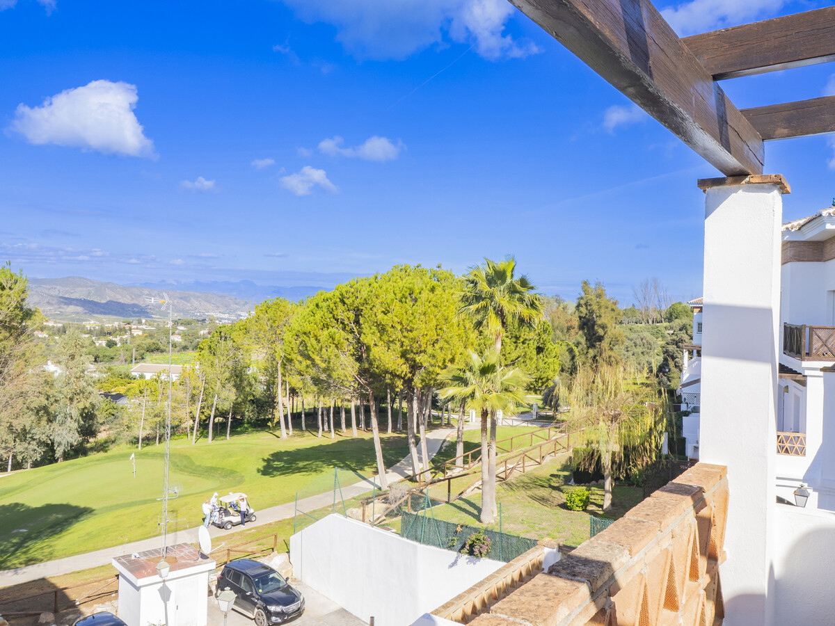 Duplex golf Lauro avec piscine et 2 terrasses privées - Photo 3
