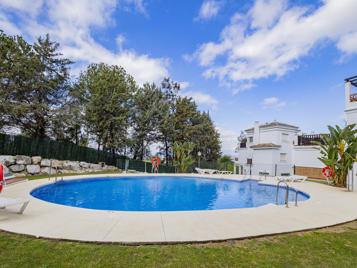 Duplex golf Lauro avec piscine et 2 terrasses privées - Photo 10