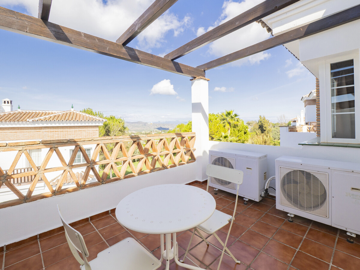 Duplex golf Lauro avec piscine et 2 terrasses privées - Photo 14